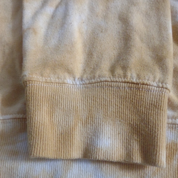 Size XXL yellow tye-dye Star Wars Baby Yoda sweater. Gently Used. - Picture 3 of 7